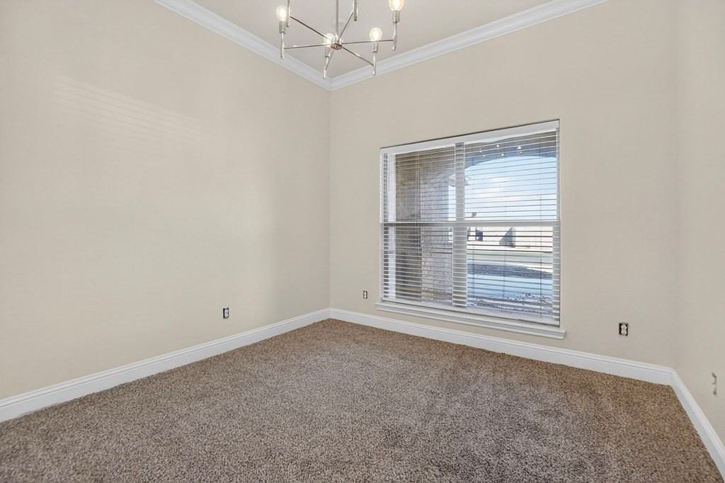 1900 Friendship Ct - Photo 7 of 50