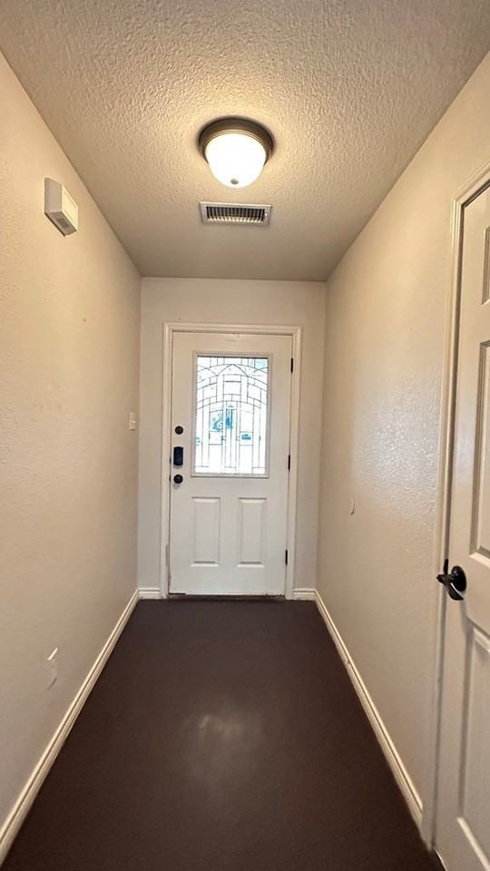 1103 Porterfield Rd - Photo 2 of 9