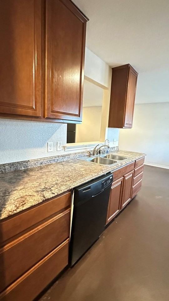 1103 Porterfield Rd - Photo 5 of 9