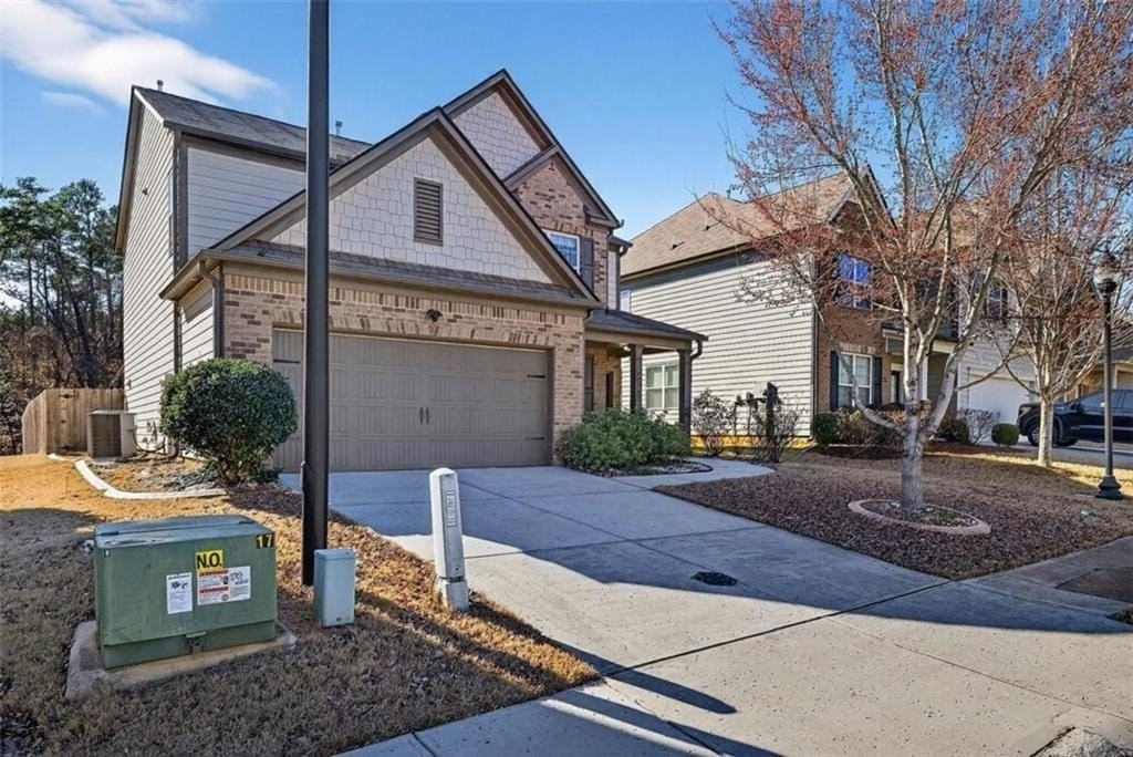 2430 Fair Oaks Way - Photo 3 of 48