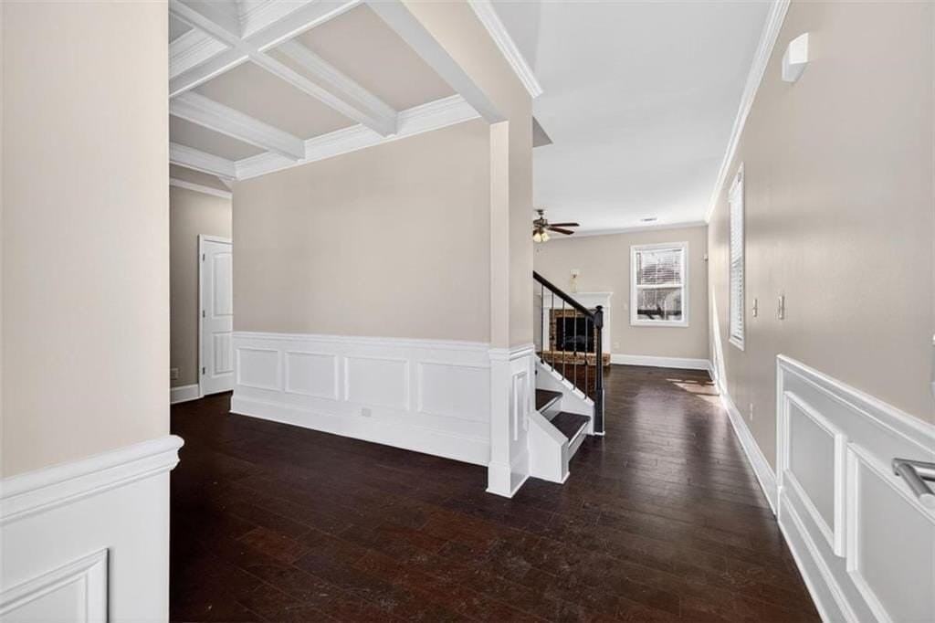 2430 Fair Oaks Way - Photo 5 of 48