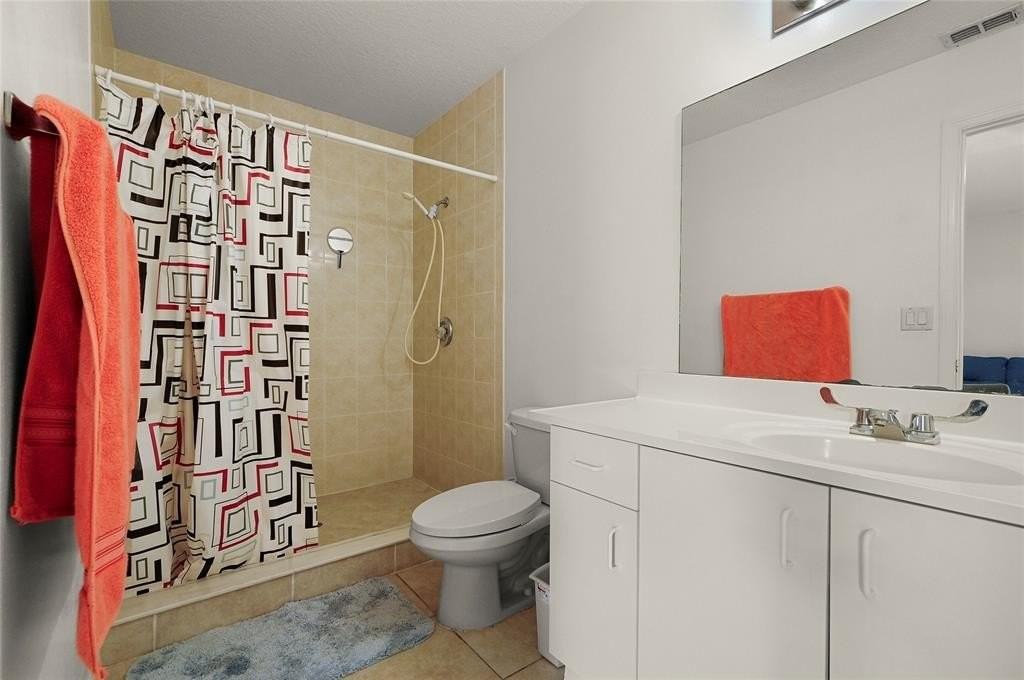 2210 S 34th St #0 - Photo 7 of 14