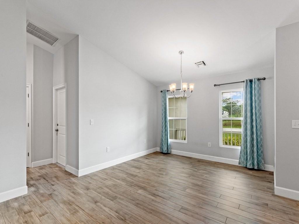 525 Fleming St - Photo 7 of 28