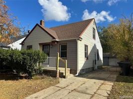 featured image of 20084 Greenview Ave