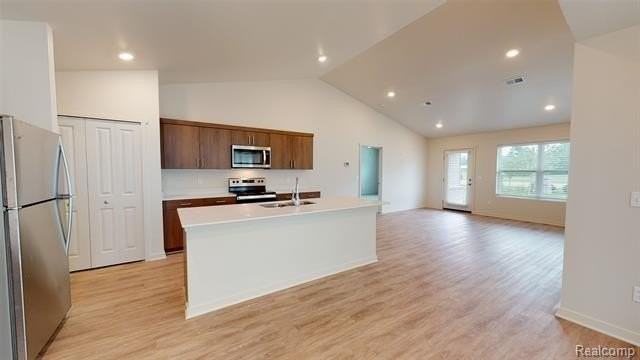 20930 Lyon Dr #5 - Photo 7 of 8