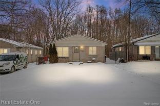 21046 Wakedon St - Photo 1 of 1