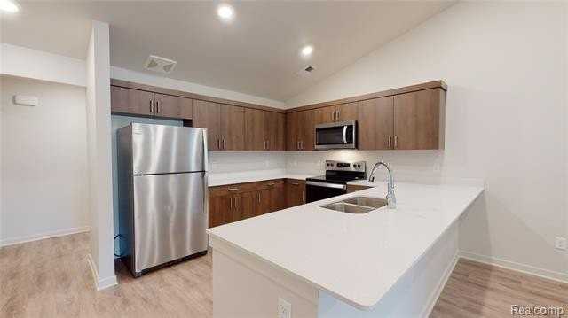 20930 Lyon Dr #4 - Photo 6 of 11