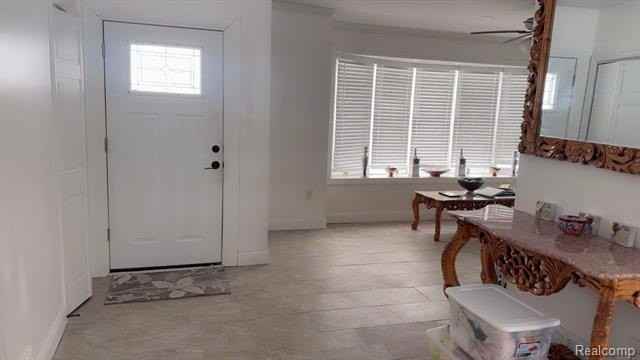 13900 Village Ln - Photo 4 of 30