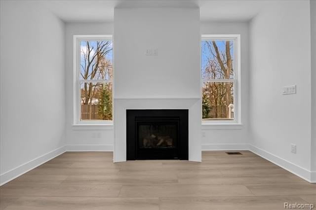 10790 Barrett - Photo 4 of 34