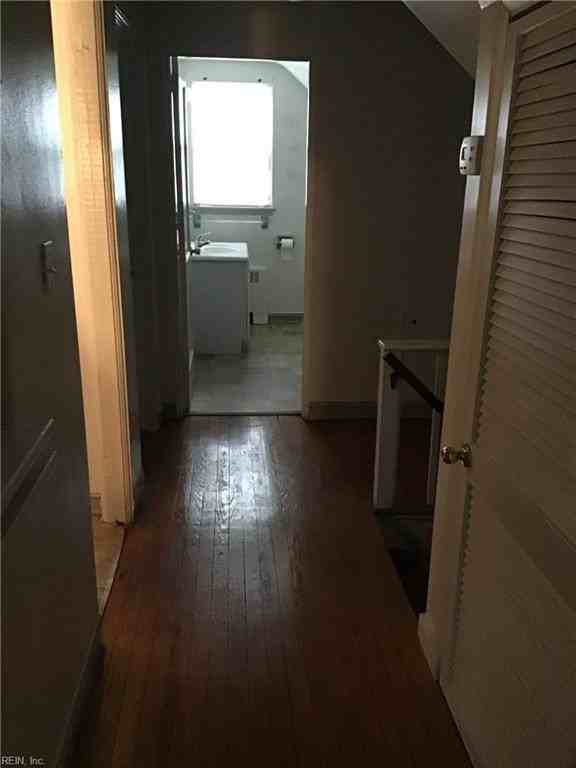 1550 E Bayview Blvd #B - Photo 7 of 11