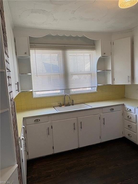 756 Norman Ave - Photo 7 of 11