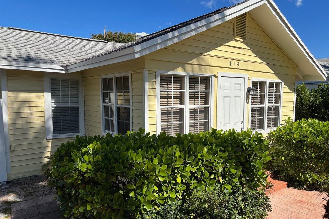 419 43rd St - Photo 2 of 28