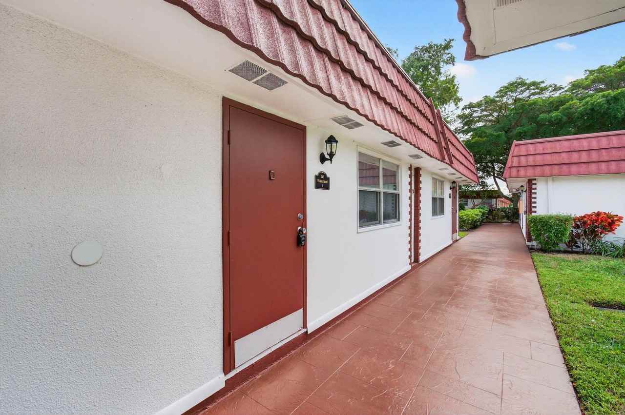 213 Waterford I - Photo 7 of 50