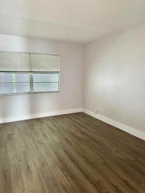 2044 Exeter C - Photo 6 of 19