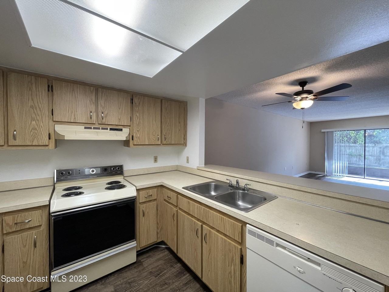 2809 Patty Ln - Photo 6 of 18