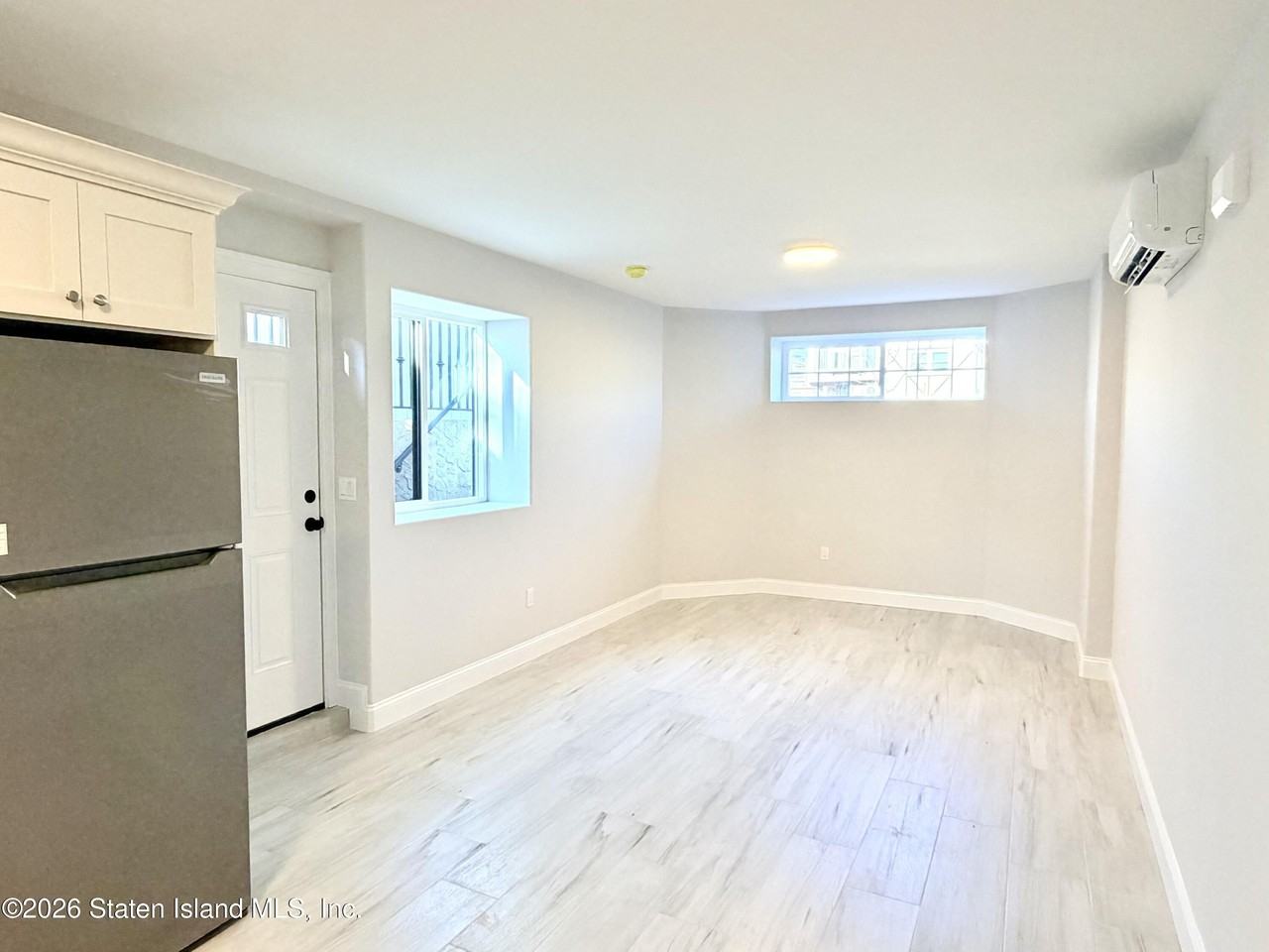 62 Rathbun Ave #1 - Photo 3 of 8