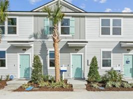 featured image of 73 Elmhurst Ln