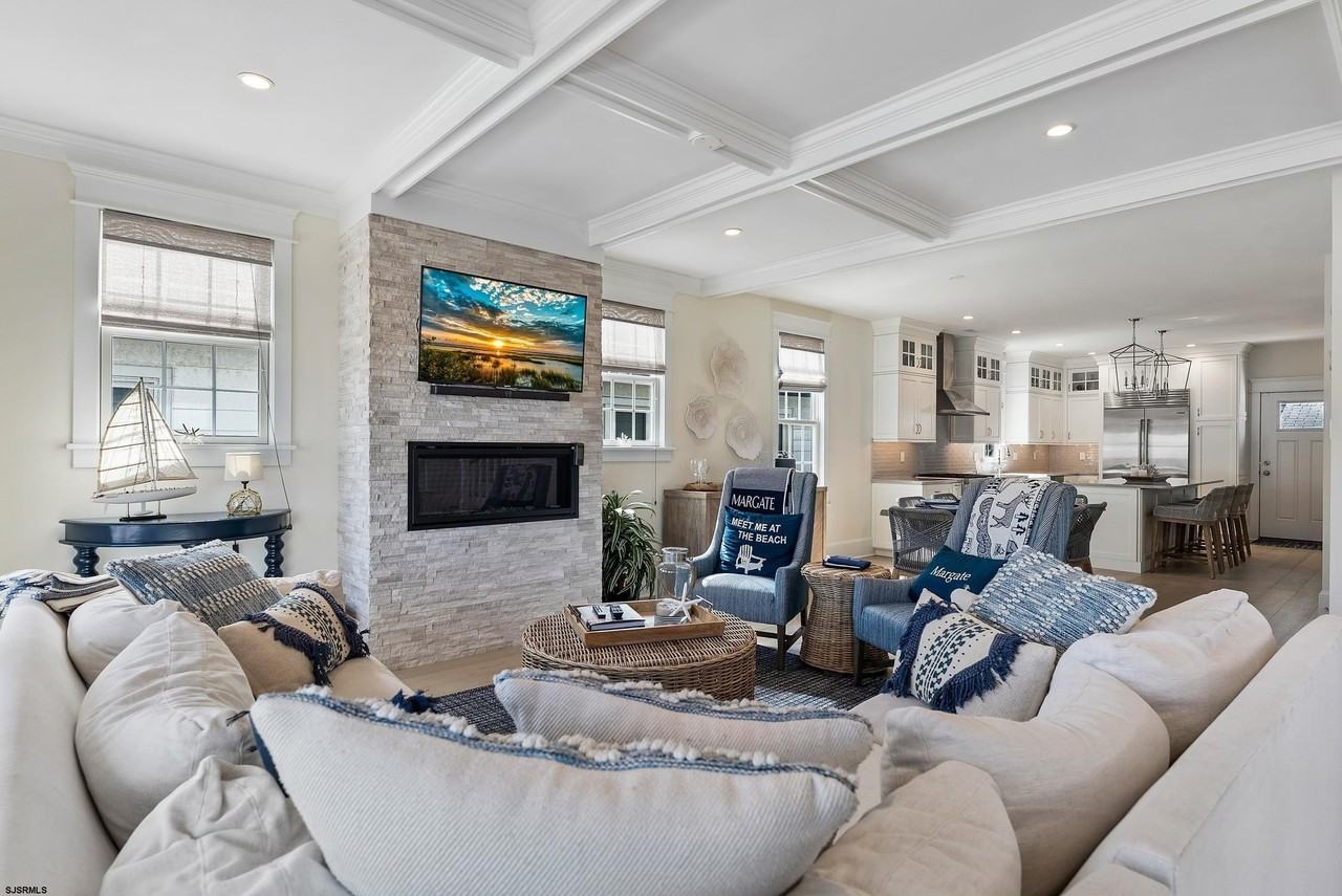 202 N Union Ave - Photo 4 of 50