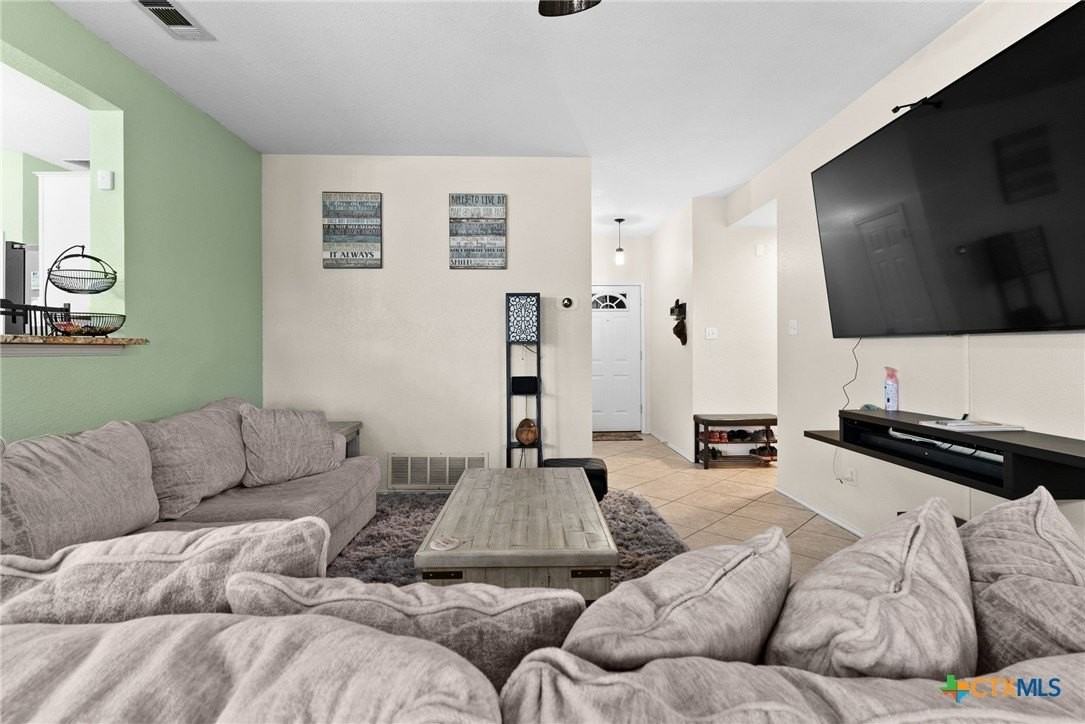 4202 Fawn Dr - Photo 3 of 13