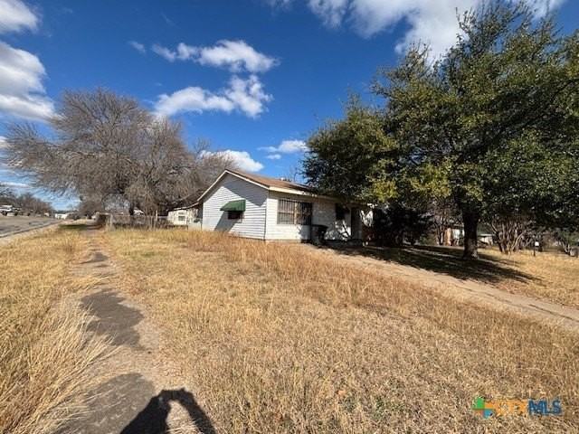 1201 Greenwood Ave - Photo 2 of 14