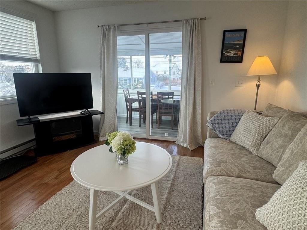 7 White Cap Rd - Photo 3 of 33