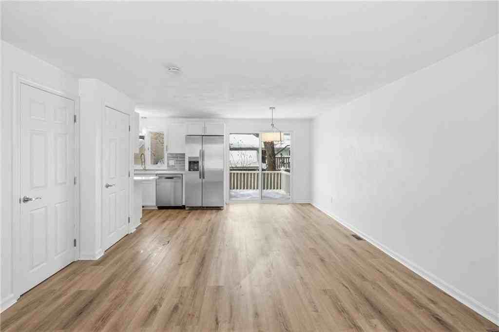 23 Benefit St Apt 16 #16 - Photo 7 of 39