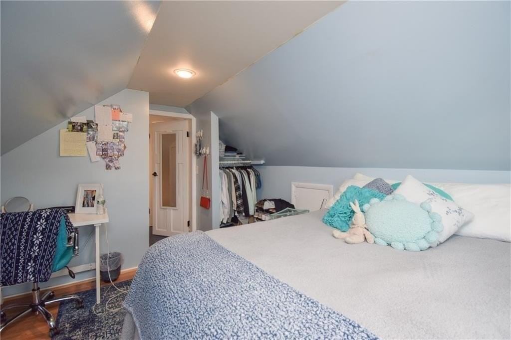 16 Vaughan Ave Unit 2 #2 - Photo 6 of 45