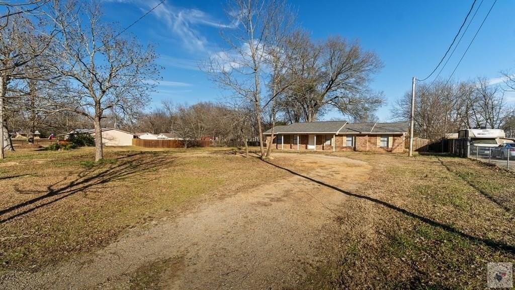 412 N Elm Elm Street - Photo 5 of 24