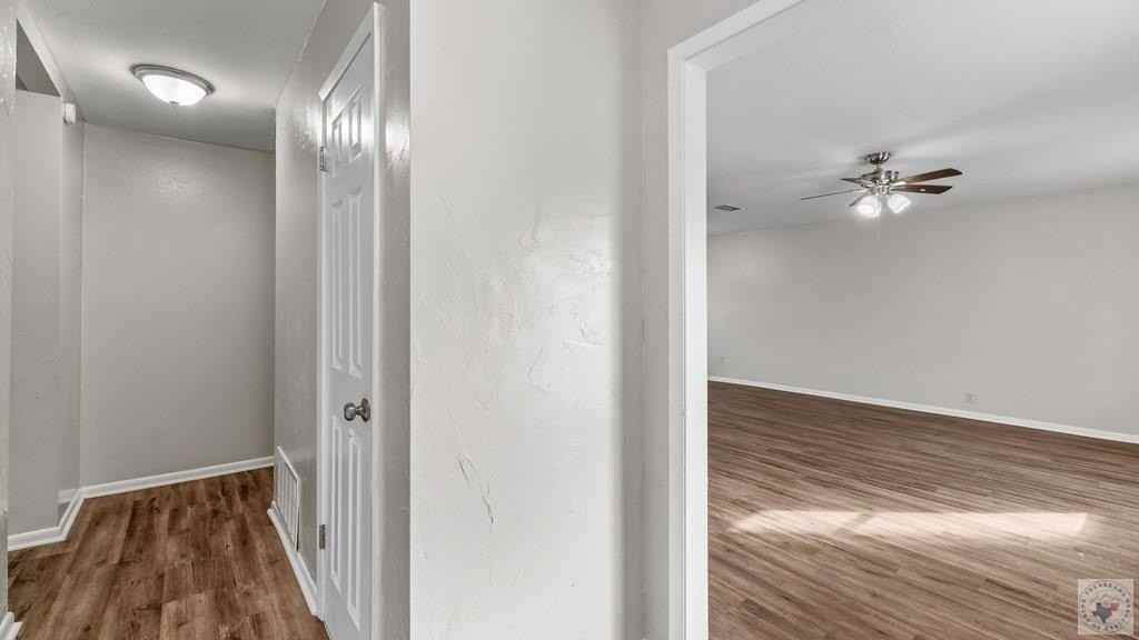 412 N Elm Elm Street - Photo 7 of 24