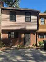 featured image of 3748 Donovan Dr Apt B #B