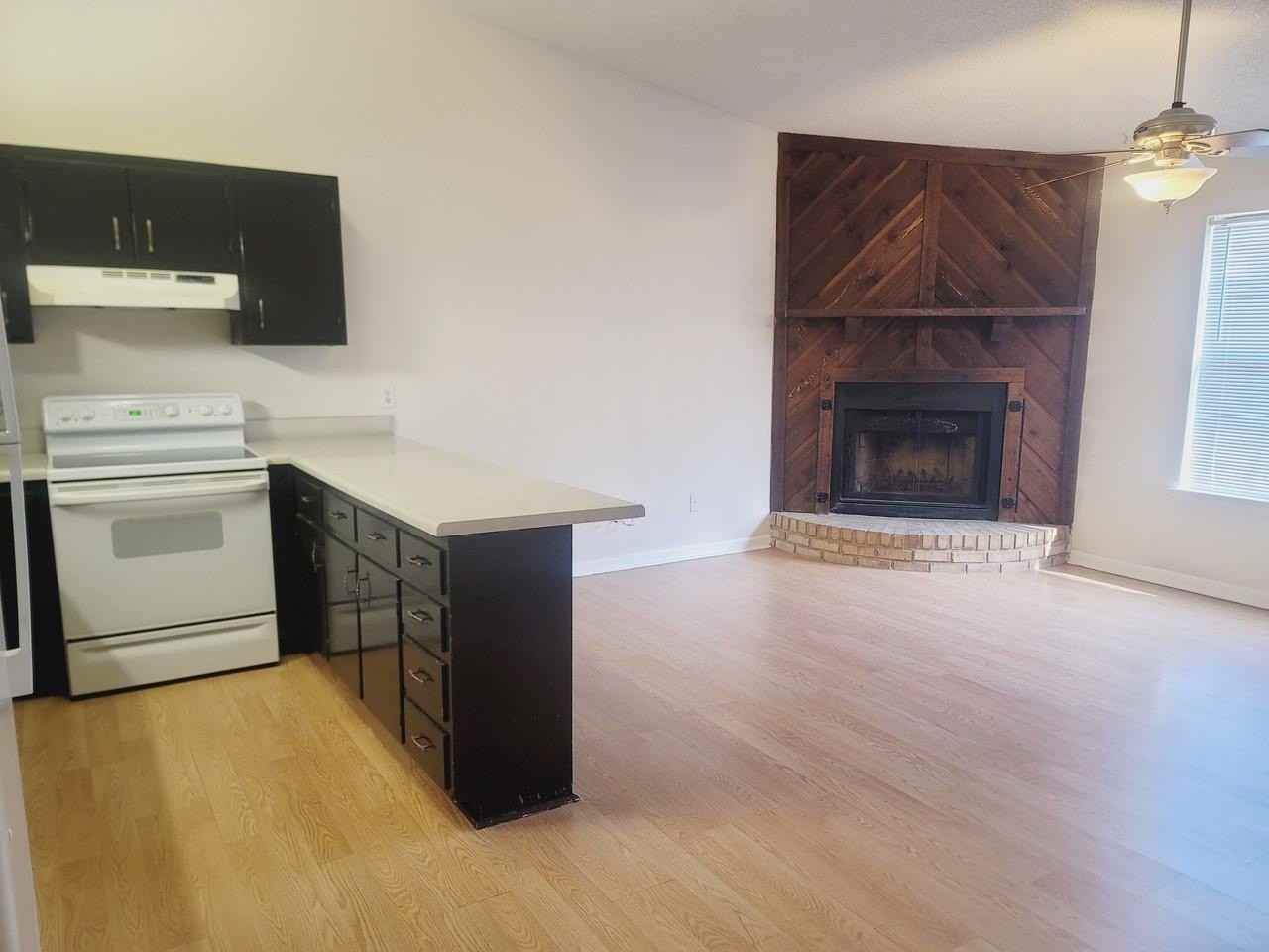 3986 Breezee Ct - Photo 6 of 18