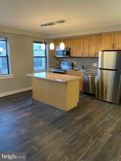 210 Oakwood St Se Apt 308 #308 - Photo 2 of 20
