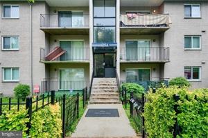 featured image of 625 A CHESAPEAKE Street SE unit: 101 #101