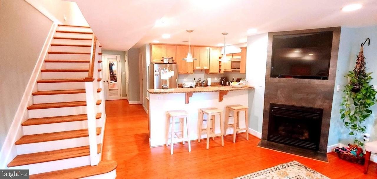 807-807 Maryland Ave Ne Unit A #A - Photo 2 of 11