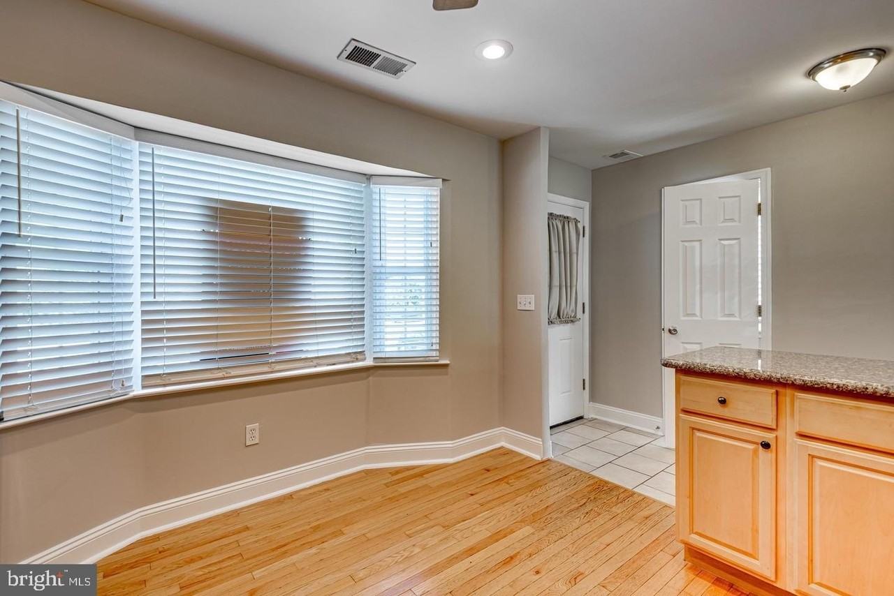 1663 Hart Ct - Photo 7 of 29