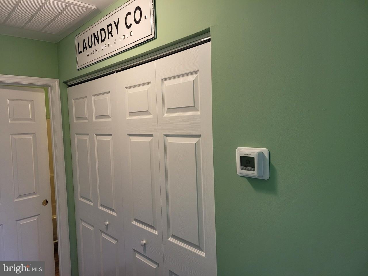 28 Lincoln Ave - Photo 7 of 9