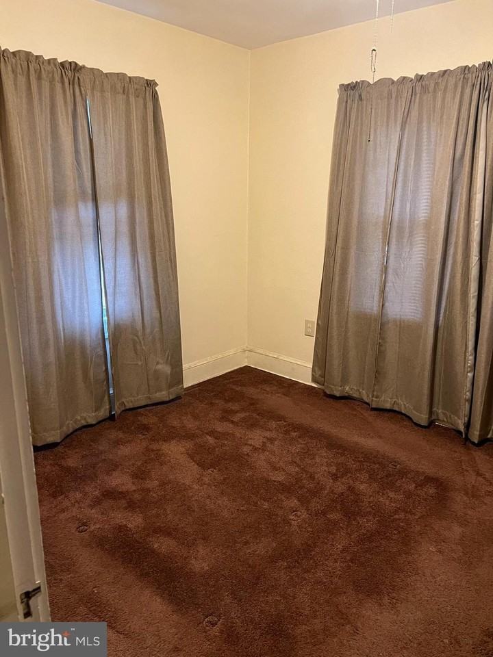 2281 W Garden Rd - Photo 6 of 7