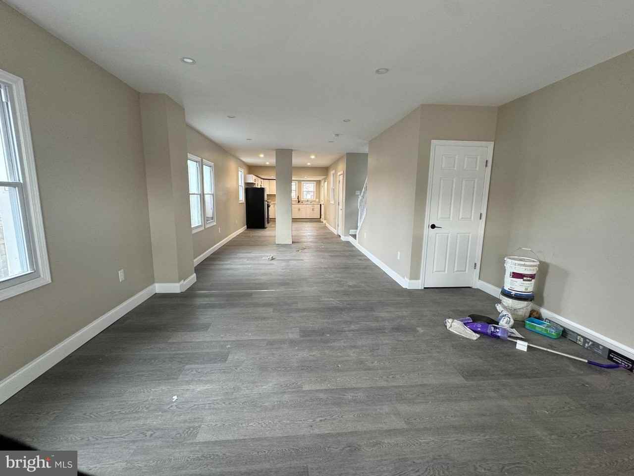 236 W Wood St - Photo 2 of 7