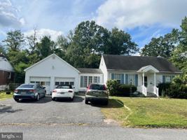 featured image of 420 Villanova Rd