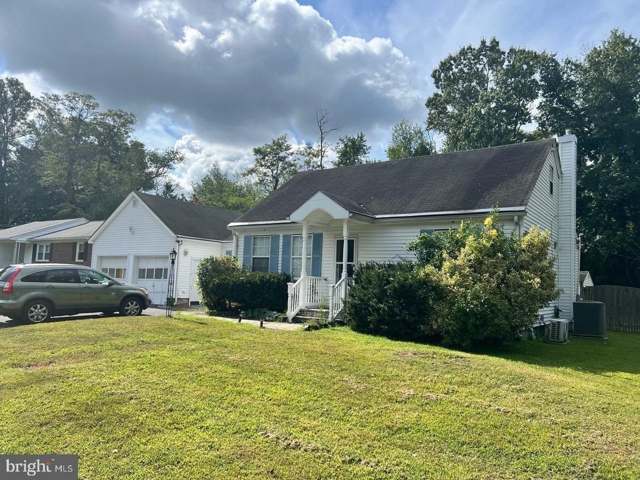 420 Villanova Rd - Photo 2 of 4