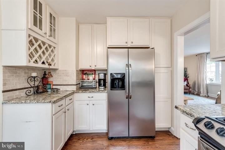 523 Wayne Ave - Photo 7 of 31