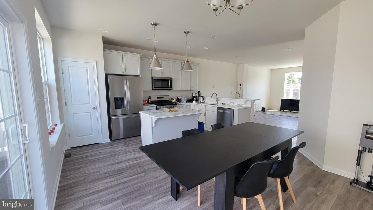 41 Ways Ln - Photo 6 of 30