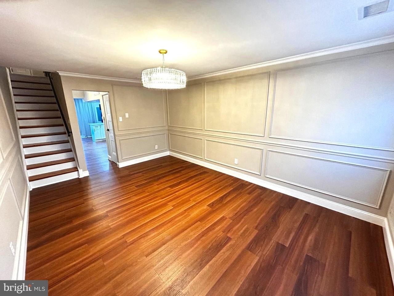 33 Park Vallei Ln - Photo 5 of 17