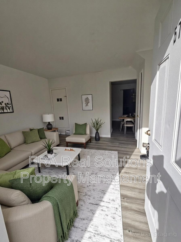 57 Stevens Ave - Photo 2 of 11