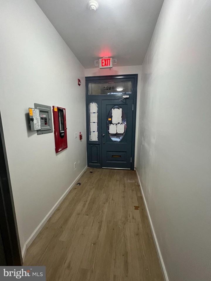 4422 Locust St Unit 1 #1-2AND3 - Photo 3 of 30