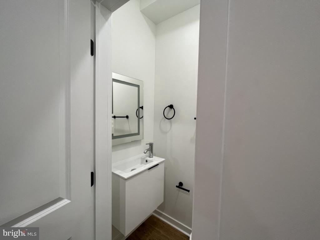 2117 N 8th St - Photo 6 of 17