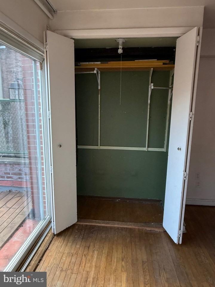 1720 Spruce St Apt 5 #5 - Photo 2 of 24