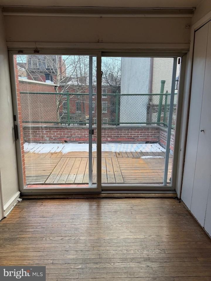 1720 Spruce St Apt 5 #5 - Photo 7 of 24