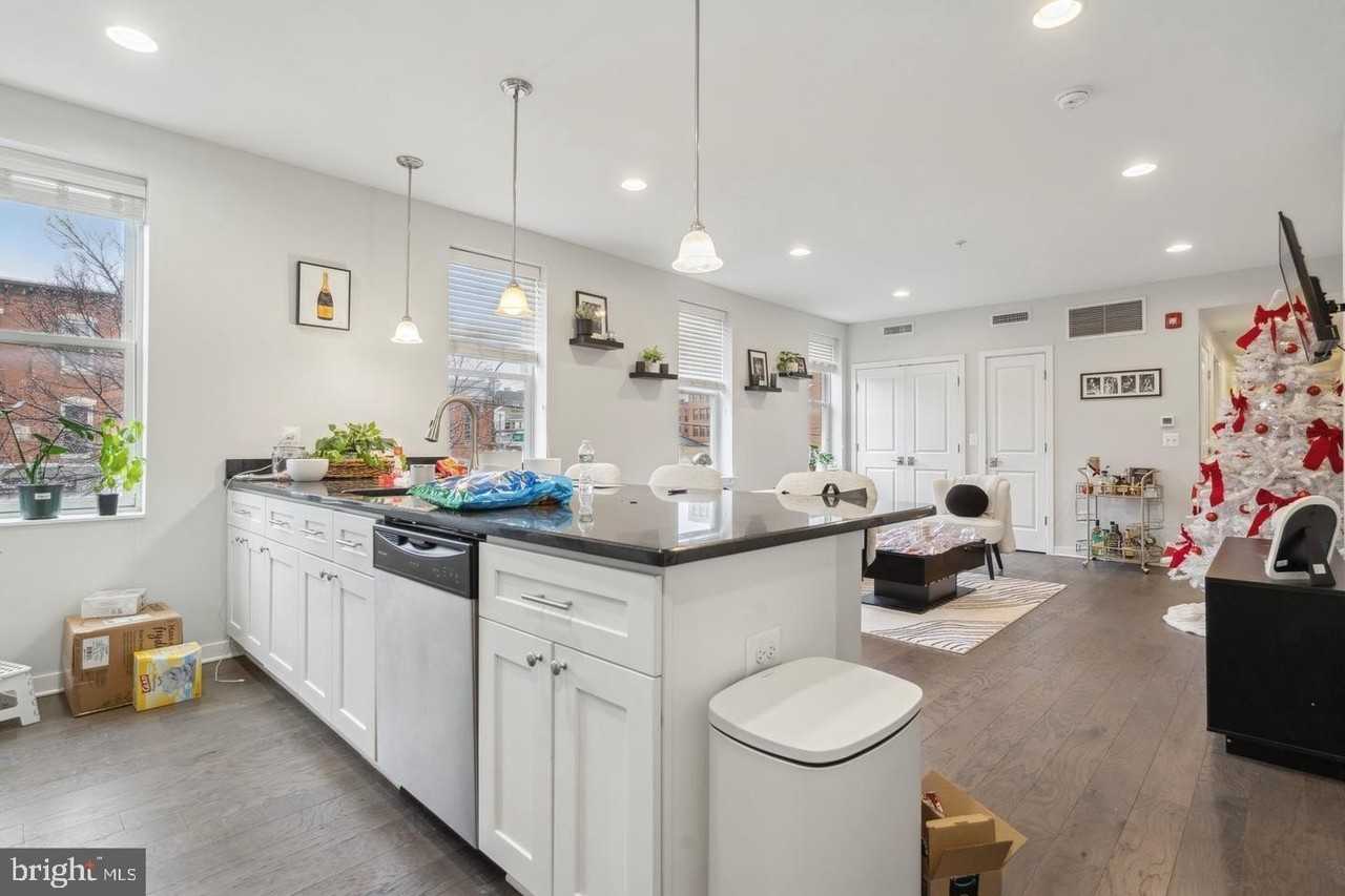 1201 N 3rd St Unit 2 #2 - Photo 7 of 12