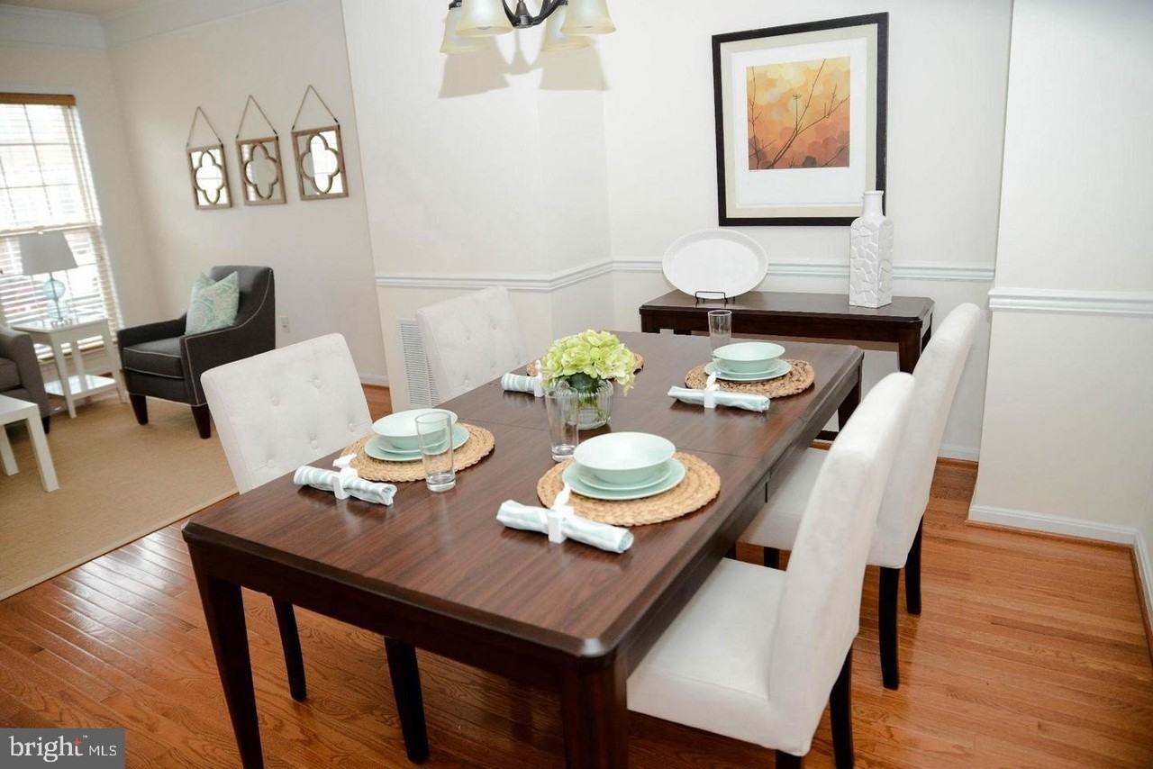 41898 Cinnabar Sq - Photo 4 of 33